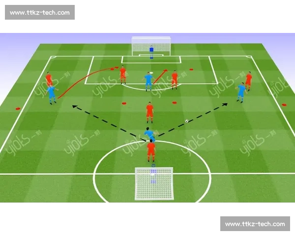 围绕传球路线深度解析球队进攻组织与空间利用的战术演变思路